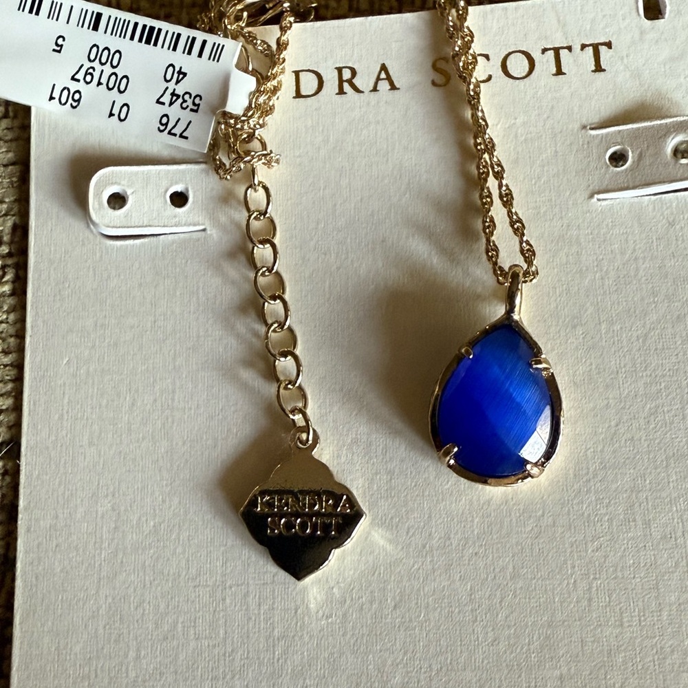 New with tags Kendra Scott pendant necklace birthstone September cobalt blue